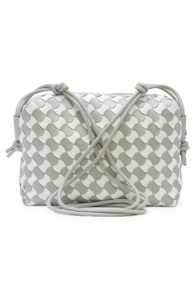 Bottega Veneta Small Wavy Bicolor Pavimento Intrecciato Camera Bag In Agate