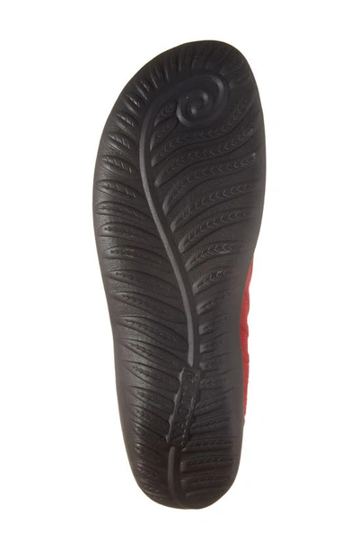 Naot Okahu Sneaker In Red Knit