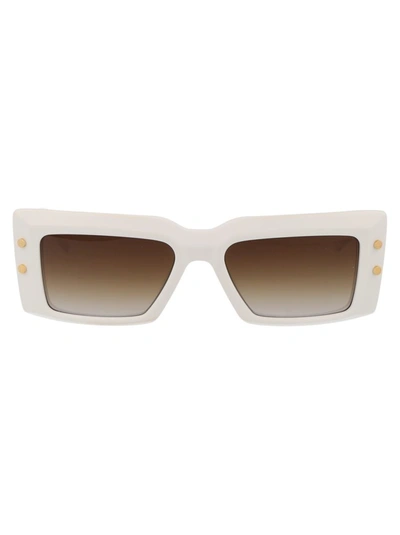 Shop Balmain Sunglasses In 145e Wht-gld