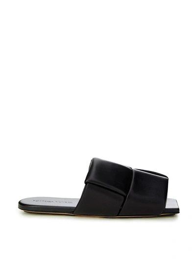 Shop Bottega Veneta Black Leather Maxi Intreccio Mule