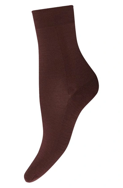 Shop Wolford Ankle Socks In Soft Cacao