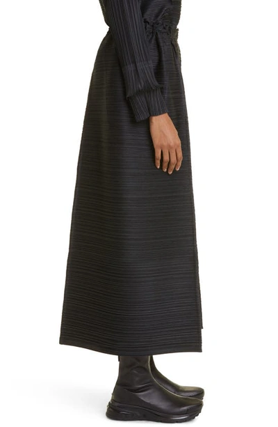 Shop Issey Miyake Thicker Bounce Pleated Wide Leg Crop Pants In Black
