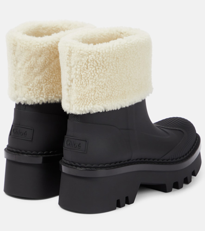 Chloé Raina Shearling-trimmed Ankle Boots In Black