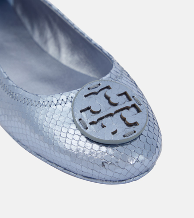 Shop Tory Burch Minnie Leather Ballet Flats In Blue