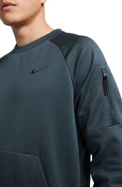 Shop Nike Therma-fit Fitness Crew Life Sweatshirt In Deep Jungle/ Black
