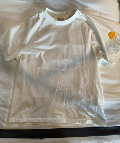 Pre-owned Moncler Genius Moncler X Off-white White Widow T-shirt In White/yellow