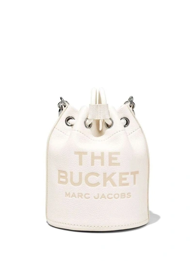 Shop Marc Jacobs 'the Leather Bucket' White Handbag With Drawstring And Front Logo In Hammered Leather Woman