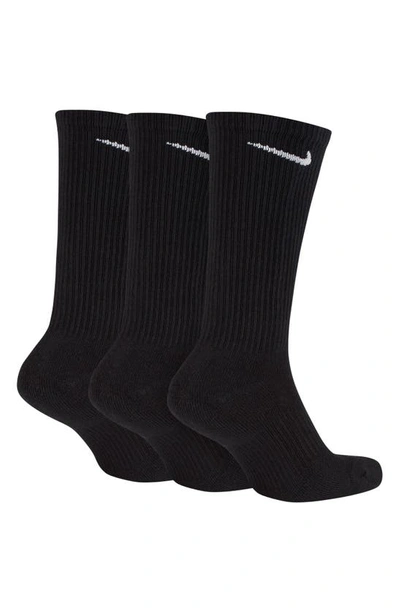 Shop Nike Dry 3-pack Everyday Plus Cushion Crew Training Socks In Black/ White