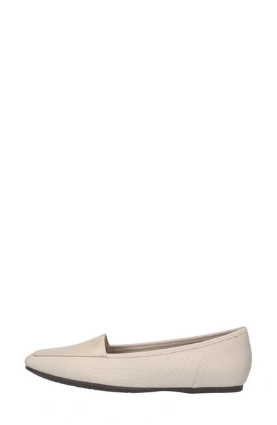 Easy Street Thrill Perf Womens Leather Square Toe Ballet Flats In Oatmeal Linen Print
