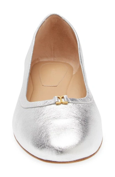 Chloé Marcie Metallic Leather Ballerina Flats In Silver