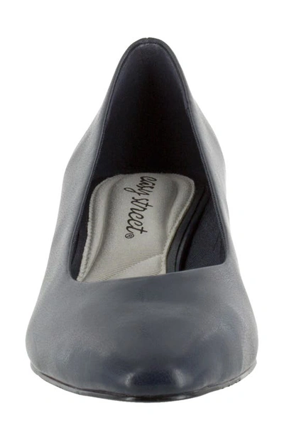 Easy Street Prim Kitten Heel Pumps In Navy