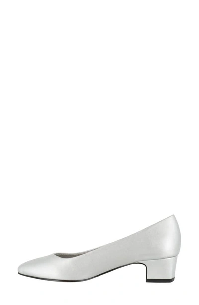 Easy Street Prim Womens Faux Leather Slip On Pumps In Silver Satin