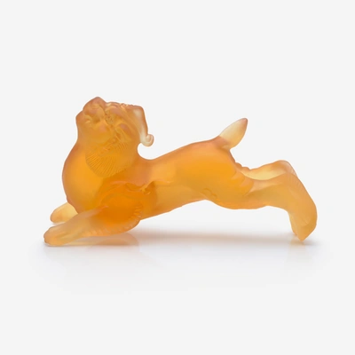 Shop Daum Animal Universe Amber Lion Pâte De Cristal Statue 3463