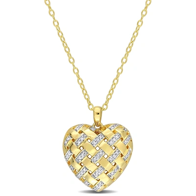 Mimi & Max 1/8ct Tdw Diamond Lattice Heart Pendant With Chain In Yellow Plated Sterling Silver - 18 In. In Yellow