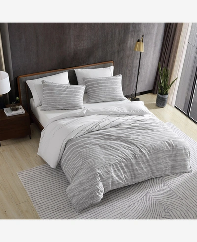 Kenneth Cole Abstract Stripe Comforter + Sham Set In Meduim Grey