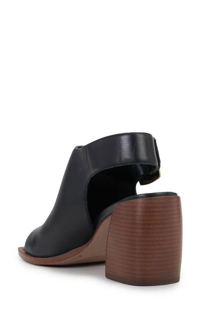 Vince Camuto Preena Sandal In Black