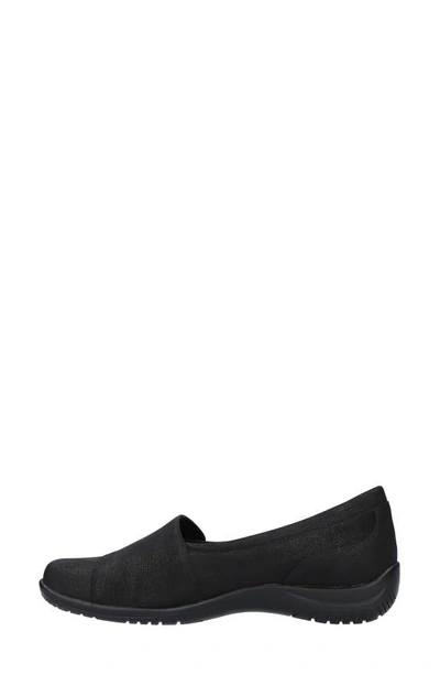 Shop Easy Street Cinnnamon Comfort Loafer In Black