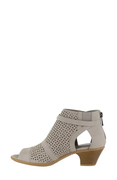 Easy Street Carrigan Cutout Bootie In Grey