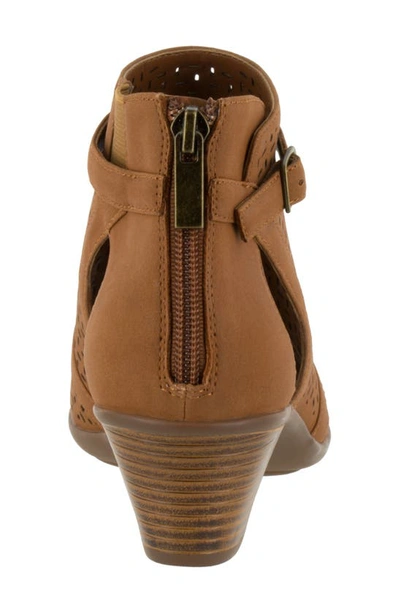 Easy Street Sunrise Womens Pumps Dressy Block Heel In Tan