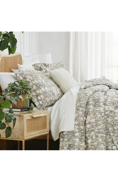 Southshore Fine Linens Rhythm Reversible Duvet & Sham Set In Taupe