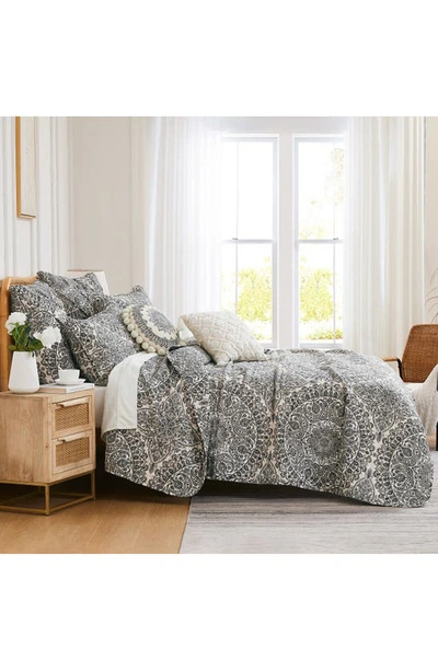 Southshore Fine Linens Ashanti 7-piece Quilt Set In Grey