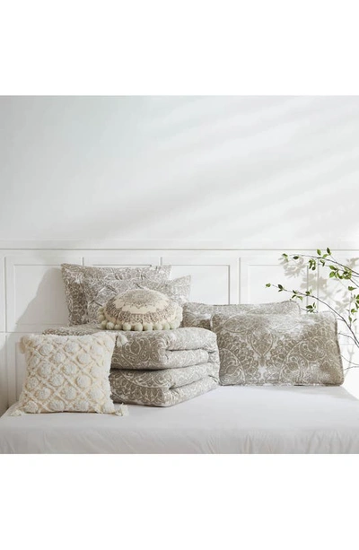 Southshore Fine Linens Ashanti 7-piece Quilt Set In Bone