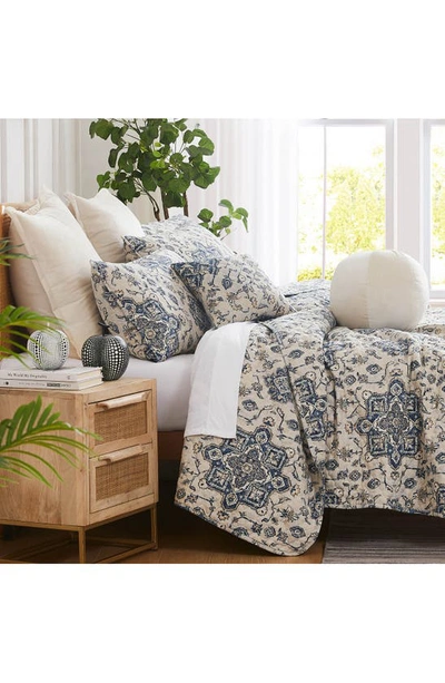 Southshore Fine Linens Persia 7-piece Quilt Set In Indigo