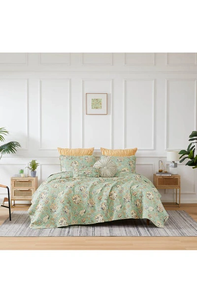 Southshore Fine Linens Jacobean Willow 7-piece Oversized Quilt Bedding Set In Green