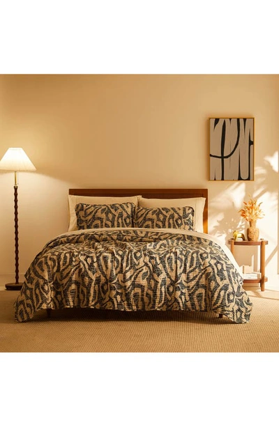 Southshore Fine Linens Khari Quilt & Sham Set In Charcoal