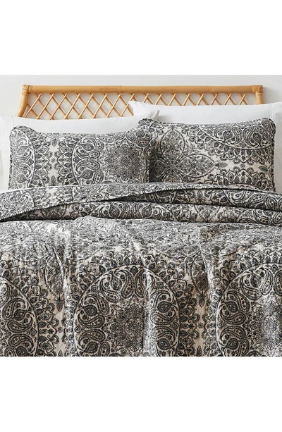 Southshore Fine Linens Ashanti Quilt & Sham Set In Grey