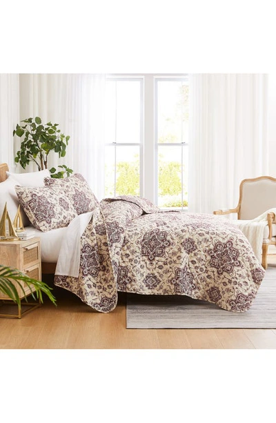 Southshore Fine Linens Depera Persia Quilt & Sham Set In Eggplant