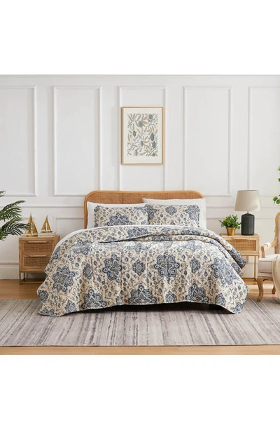 Southshore Fine Linens Persia Quilt & Sham Set In Indigo