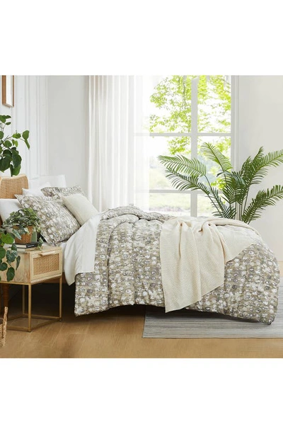 Southshore Fine Linens Rhythm Comforter & Sham Set In Taupe