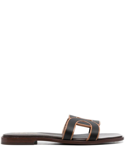 Shop Tod's Leather Two-tone Slides In Black
