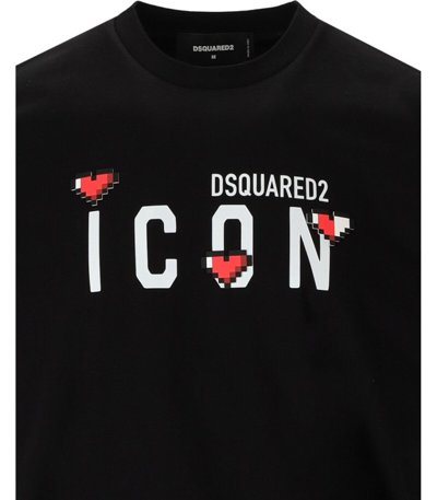 Shop Dsquared2 Icon Heart Pixel Black T-shirt