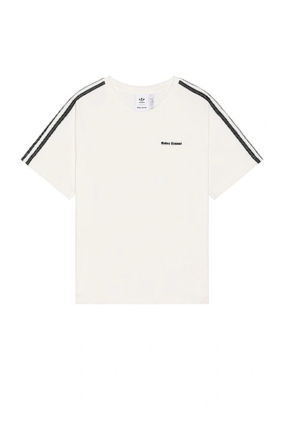 Shop Adidas Originals T-shirt In Chalk White
