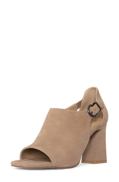 Nydj Larlie Ankle Strap Sandal In Taupe