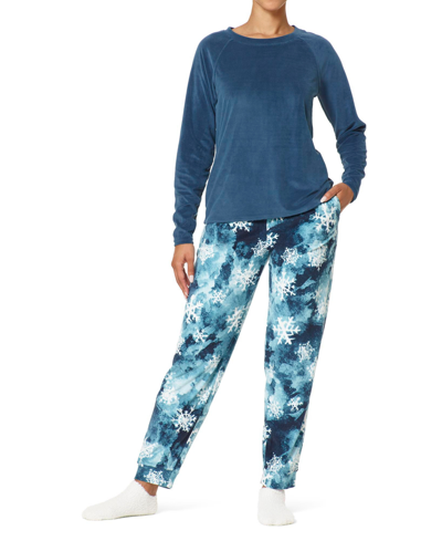 Shop Hue Women's Glacier Flake Fleece Pajama Set, 4 Piece In Eggshell Blue