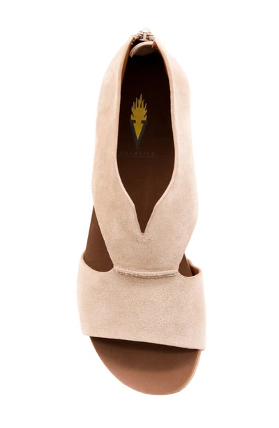 Volatile Gainsbourg Platform Wedge Sandal In Sand