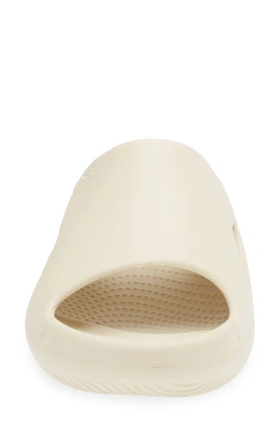 Crocs Mellow Recovery Slide Sandal In Bone
