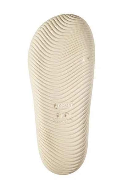 Crocs Mellow Recovery Slide Sandal In Bone