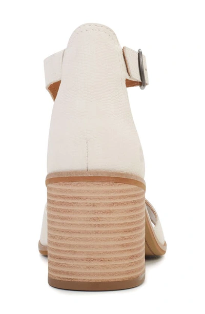 Lucky Brand Sabeni Womens Leather T-strap Block Heels In Vanilla Sal