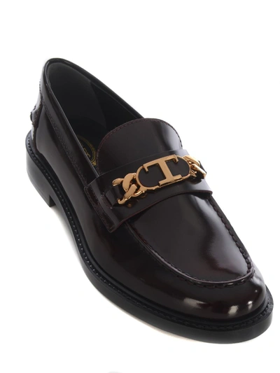 Tod's Leather Loafers Gold-tone Hardware In Bordeaux