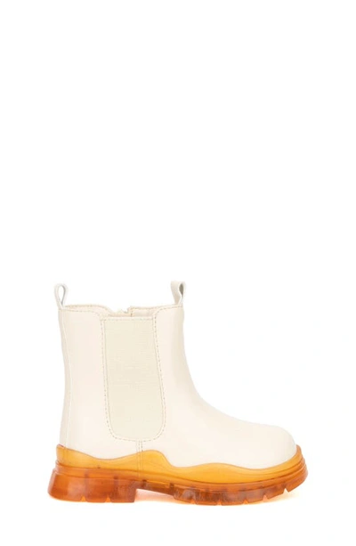 Olivia Miller Chelsea Boot In Ivory
