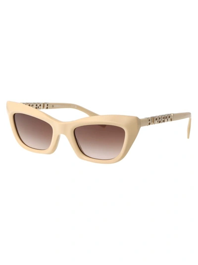 Shop Burberry Sunglasses In 409213 Beige