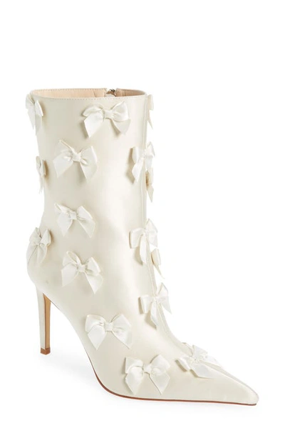 Azalea Wang Taf Pointed Toe Bootie In Cream