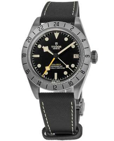 Pre-owned Tudor Black Bay Pro Automatic Black Dial Rubber Men's Watch M79470-0003