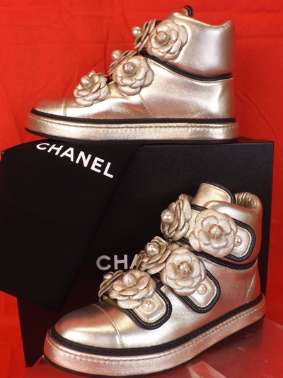 Pre-owned Chanel Gold Leather Camellia Flowers Pearls Cc G31628 Hi Top Sneakers 37.5