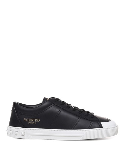 Shop Valentino Sneakers Cityplanet In Black