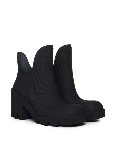 Burberry Marsh Rubber Ankle Rain Booties In Negro